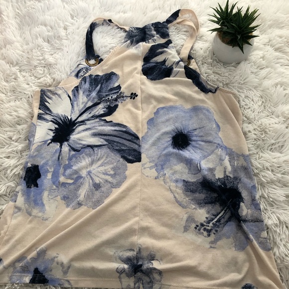 DYNAMITE TANK - Picture 2 of 2